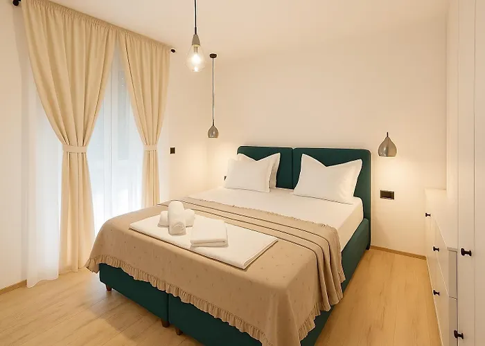 Lejlighed Olive & Wave Apartments- One Minute To The Gradac (Split-Dalmatia)