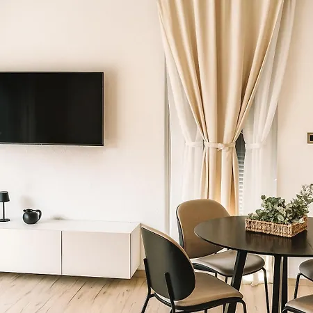 Olive & Wave Apartments- One Minute To The Appartamento Gradac (Split-Dalmatia)